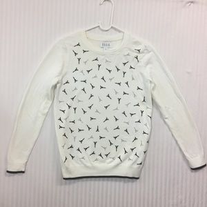 SOLD!!!🥳 ELLE Small White Eiffel Tower Sweater EUC